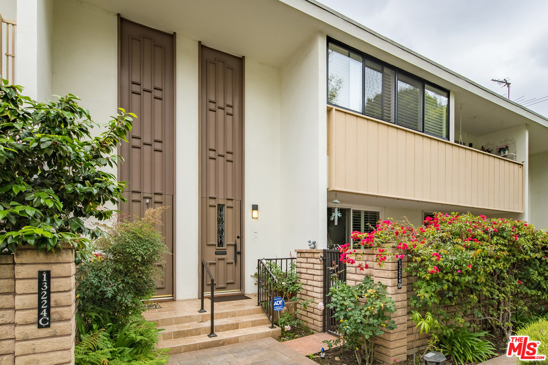 13224 Admiral Avenue, Unit D Marina del Rey, CA 90292 - Photo 23 of 28