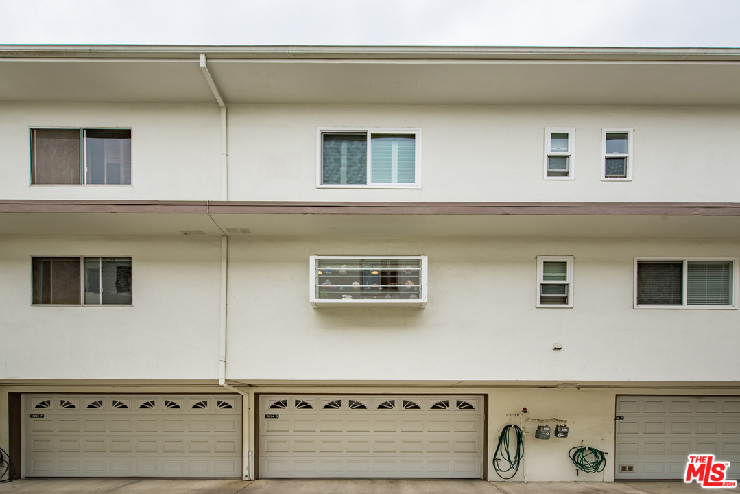 13224 Admiral Avenue, Unit D Marina del Rey, CA 90292 - Photo 24 of 28