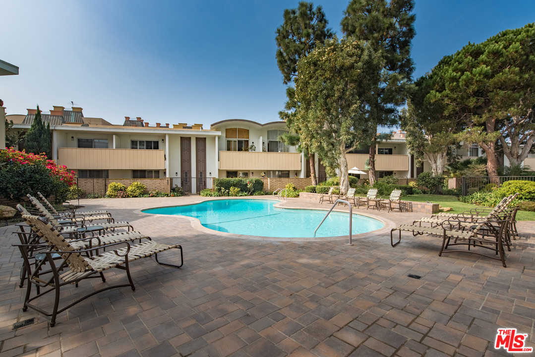 13224 Admiral Avenue, Unit D Marina del Rey, CA 90292 - Photo 25 of 28