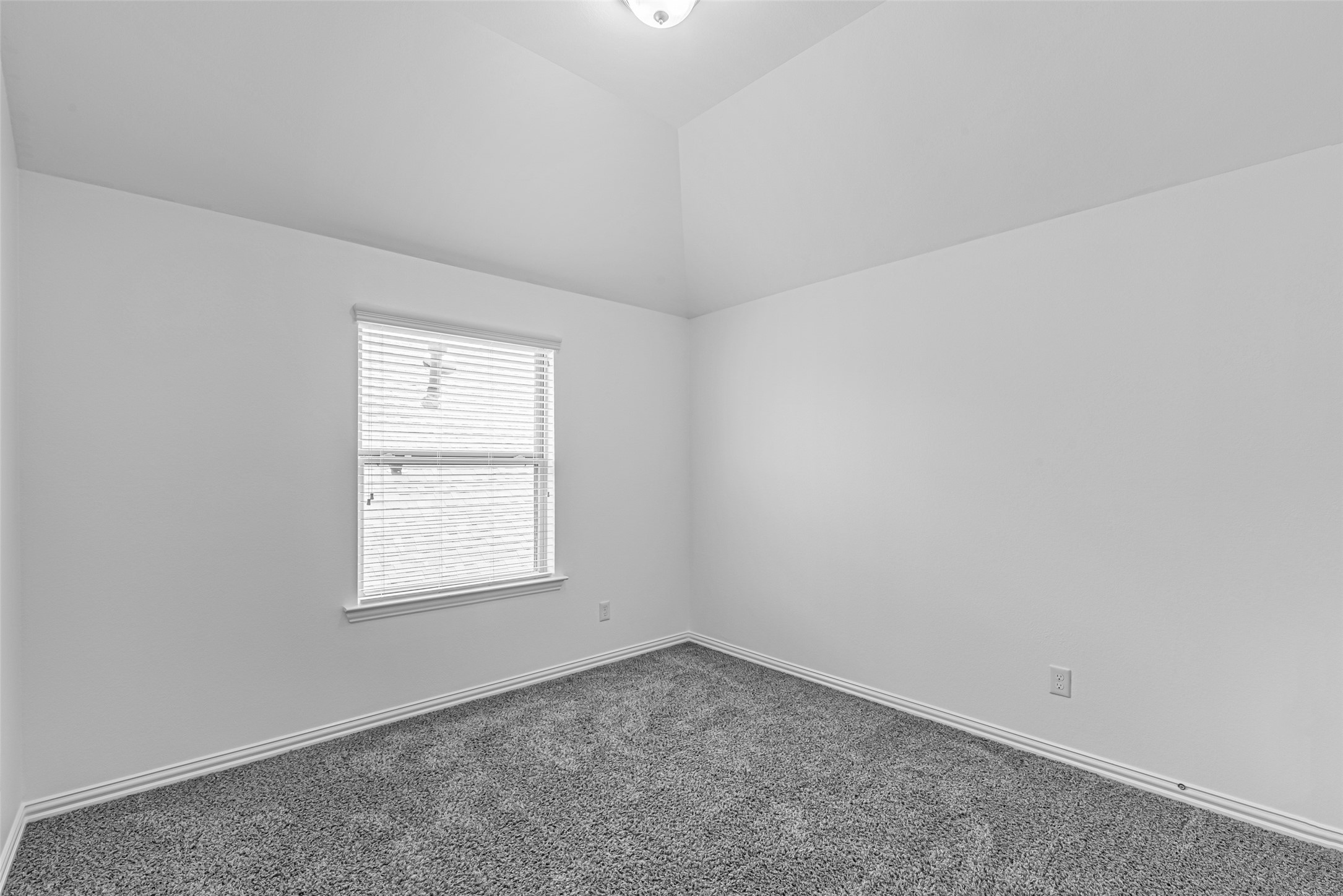 23635 Kingston Ridge Way Katy, TX 77493 - Photo 30 of 36 4th bedroom upstairs with its own walk-in closet