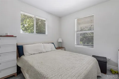 $250,000 | 330 Lithia Avenue, St. Louis, MO 63119