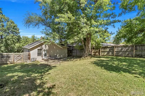 $250,000 | 330 Lithia Avenue, St. Louis, MO 63119