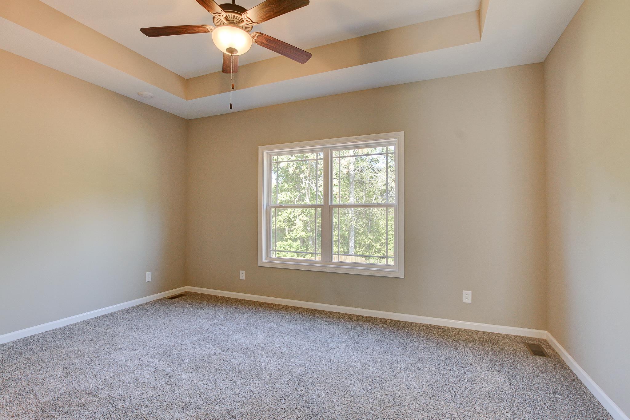 1808 Rains Road Clarksville, TN 37042 - Photo 12 of 26 Gallery Image 12