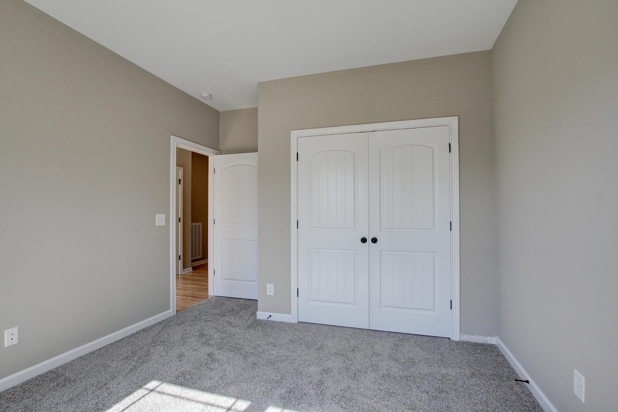 1808 Rains Road Clarksville, TN 37042 - Photo 19 of 26 Gallery Image 19