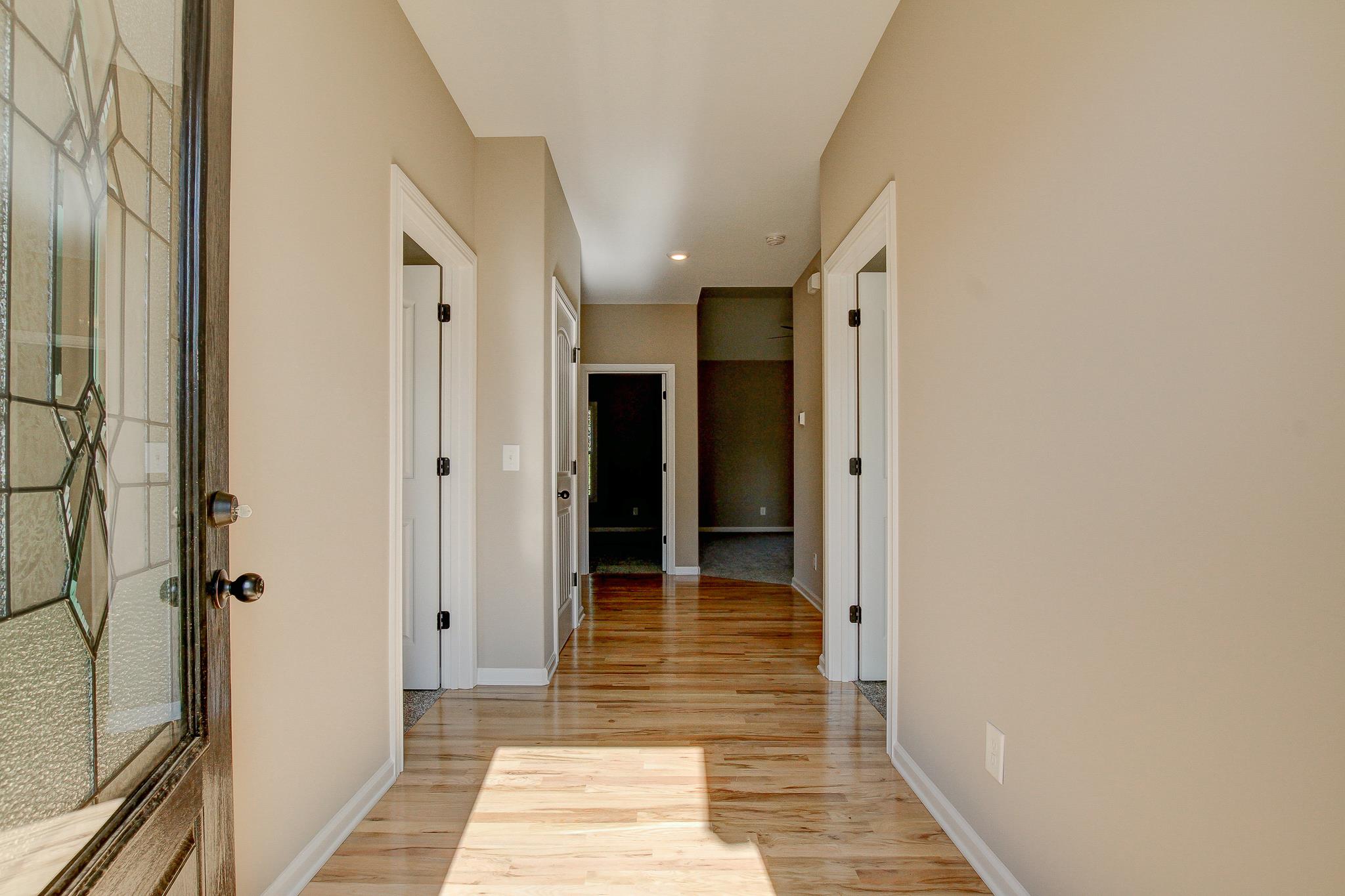 1808 Rains Road Clarksville, TN 37042 - Photo 3 of 26 Gallery Image 3
