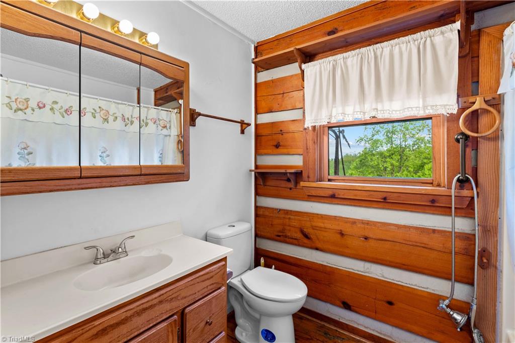 360 Orchard Road Moravian Falls, NC 28654 - Photo 7 of 50