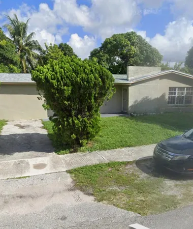 $2,100 | 2045 Northwest 192nd Terrace, Miami Gardens, FL 33056