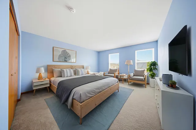 $425,000 | 700 Brighton Drive, Pingree Grove, IL 60140