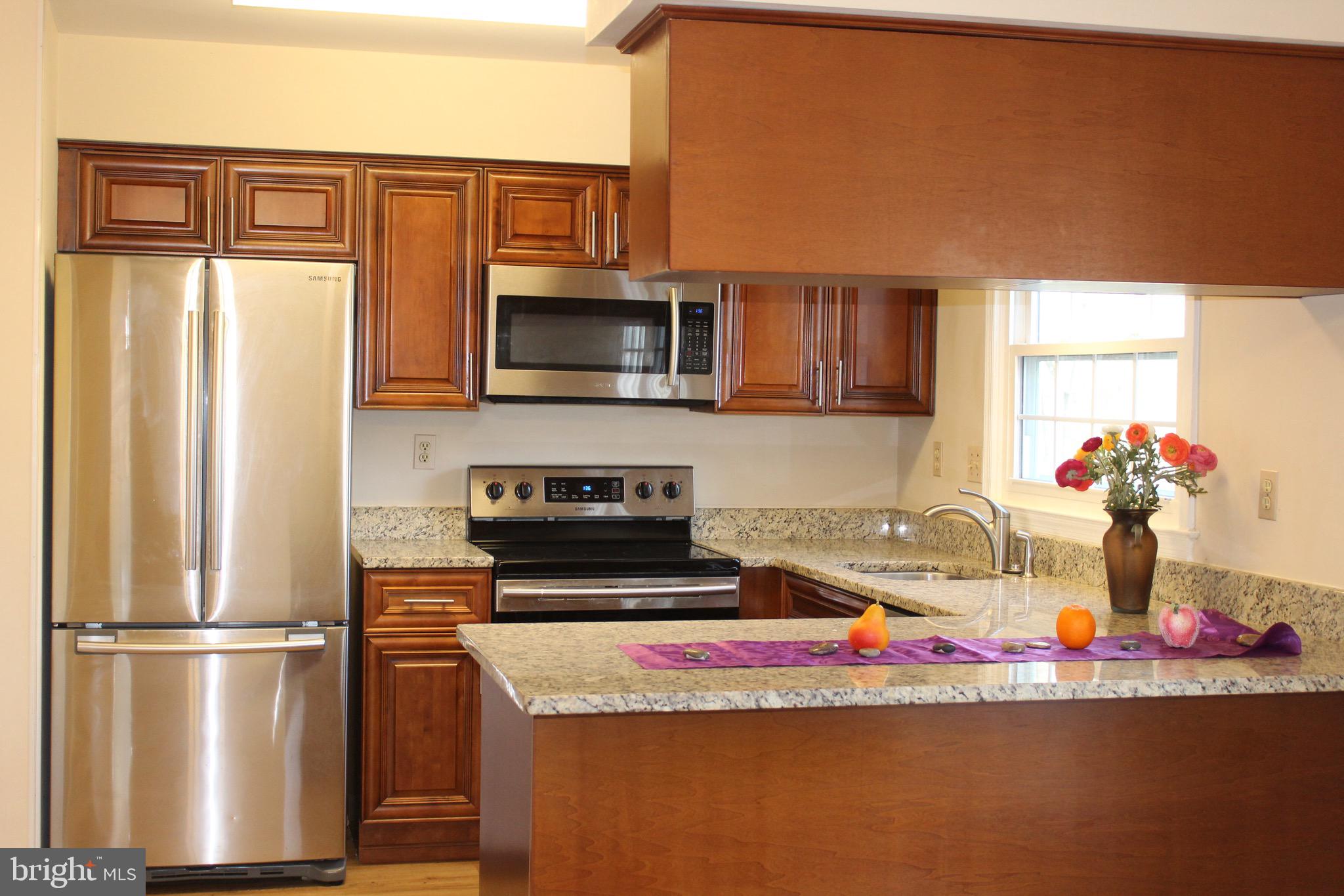 642 Concerto Lane Silver Spring, MD 20901 - Photo 7 of 41