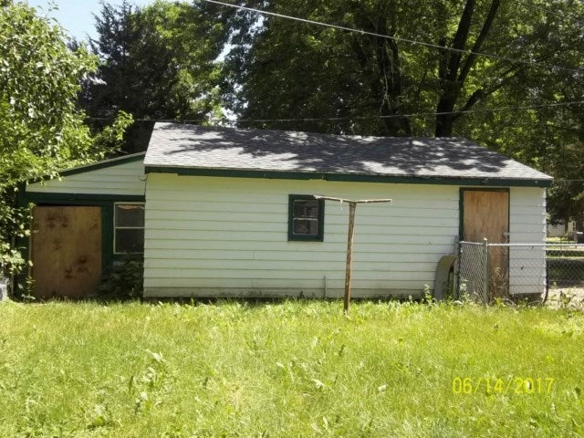 400 4th Street Waterloo, IA 50702 - Photo 4 of 10 Gallery Image 4