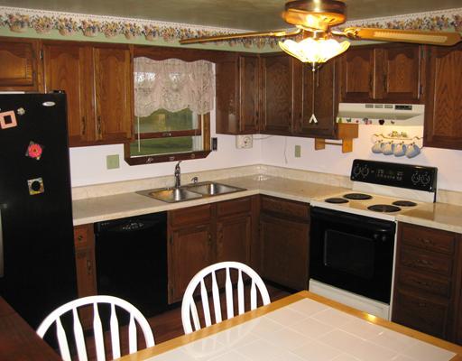 3191 Robinson Run Road McDonald, PA 15057 - Photo 9 of 18 Kitchen.