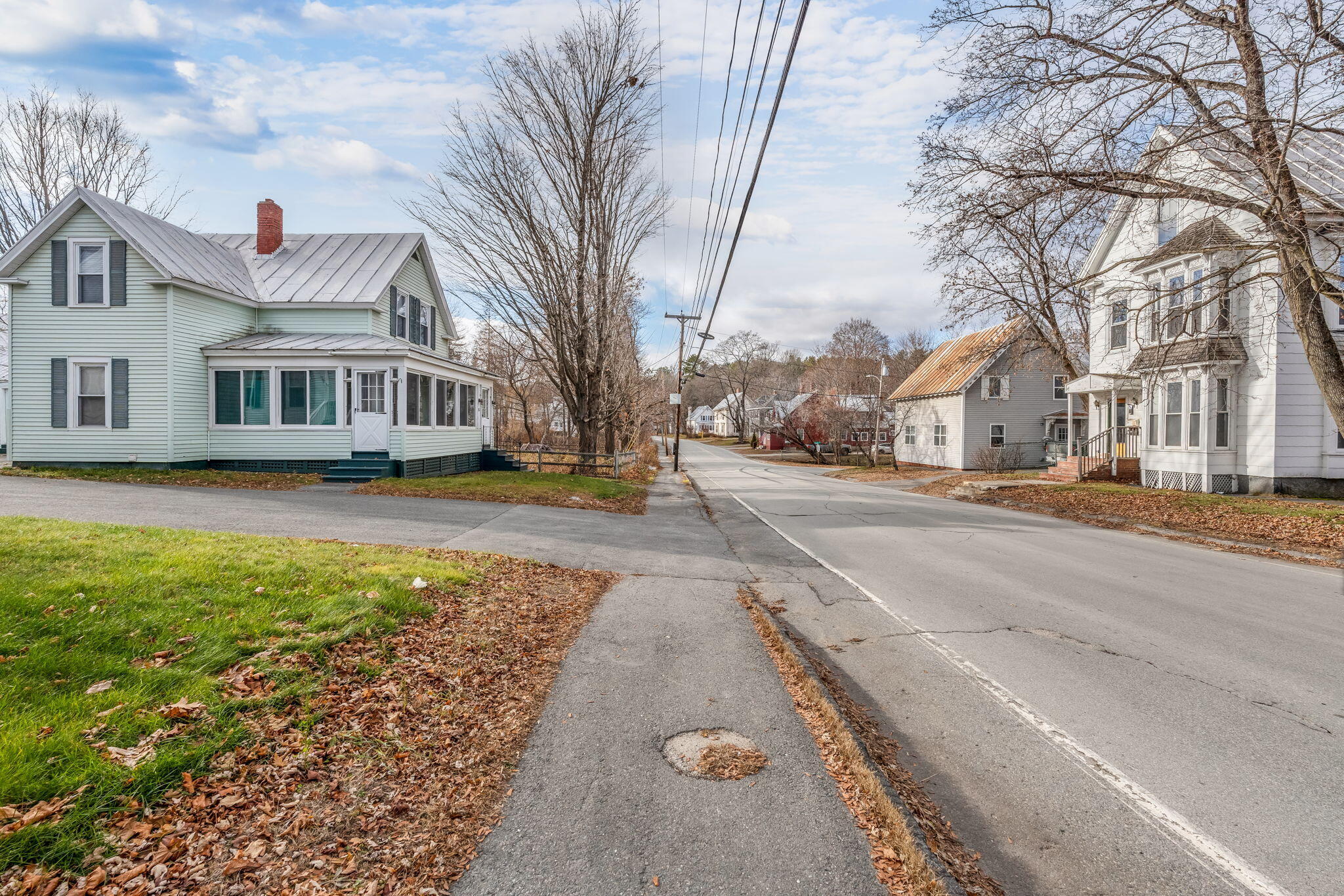 26 Pleasant Street Skowhegan, ME 04976 - Photo 3 of 44 33-web-or-mls-26-pleasant-st