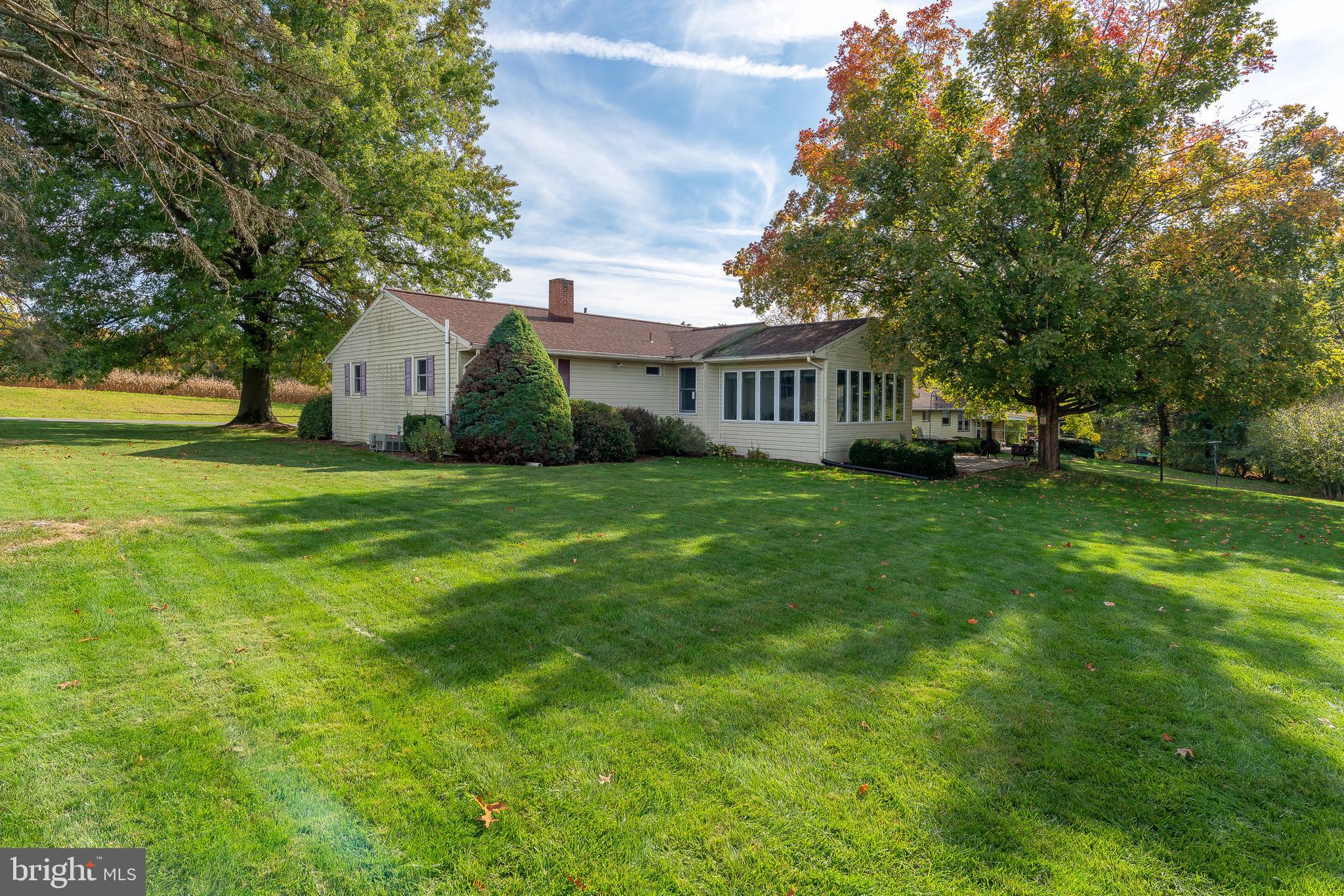 836 Brunnerville Road Lititz, PA 17543 - Photo 4 of 36 Gallery Image 4