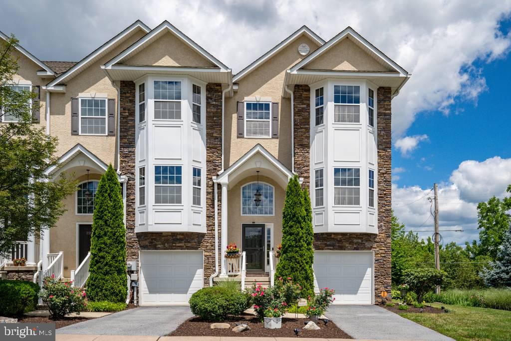 2200 Rising Hill Road Whitehall, PA 18052 - Photo 1 of 50 Gallery Image 1