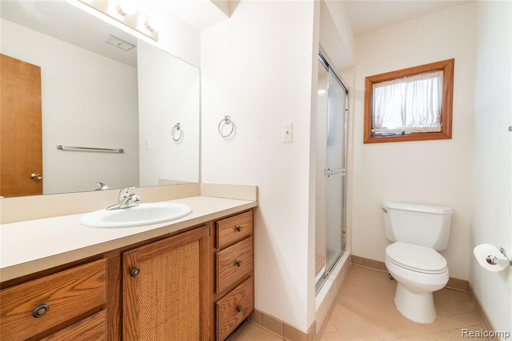 27981 Elba Road Grosse Ile, MI 48138 - Photo 37 of 56 Gallery Image 37