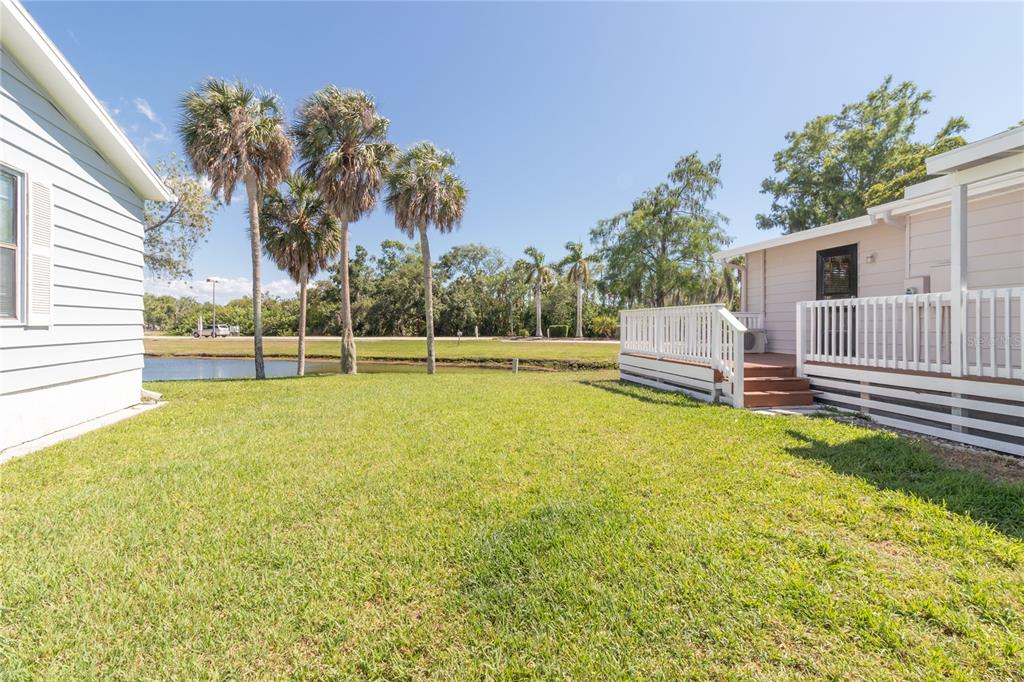 3 Meadow Circle Ellenton, FL 34222 - Photo 7 of 57