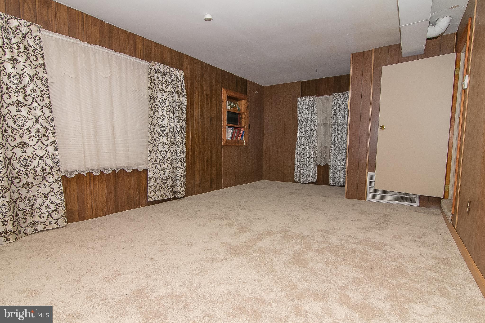 259 Cedarbridge Road Monroeville, NJ 08343 - Photo 10 of 41