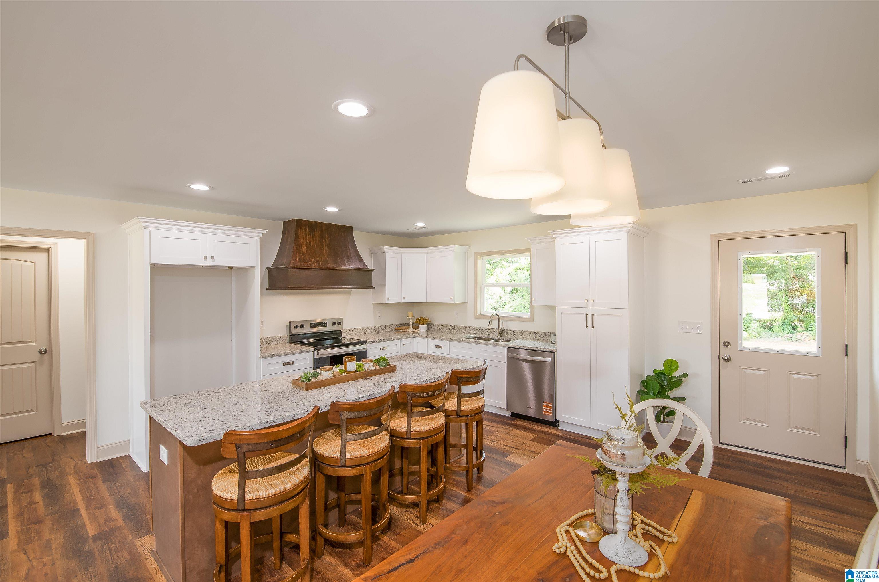 33 County Road 6401 Clanton, AL 35046 - Photo 6 of 15