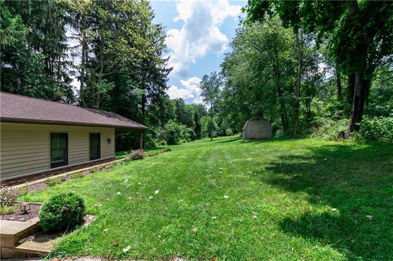4306 National Pike Farmington, PA 15437 - Photo 23 of 25