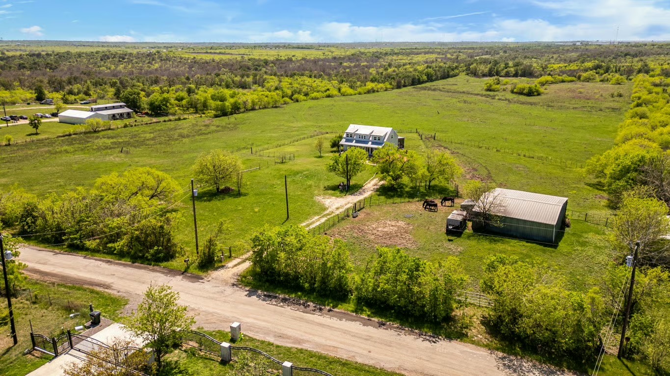 13484 Avis Road Dale, TX 78616 - Photo 30 of 39