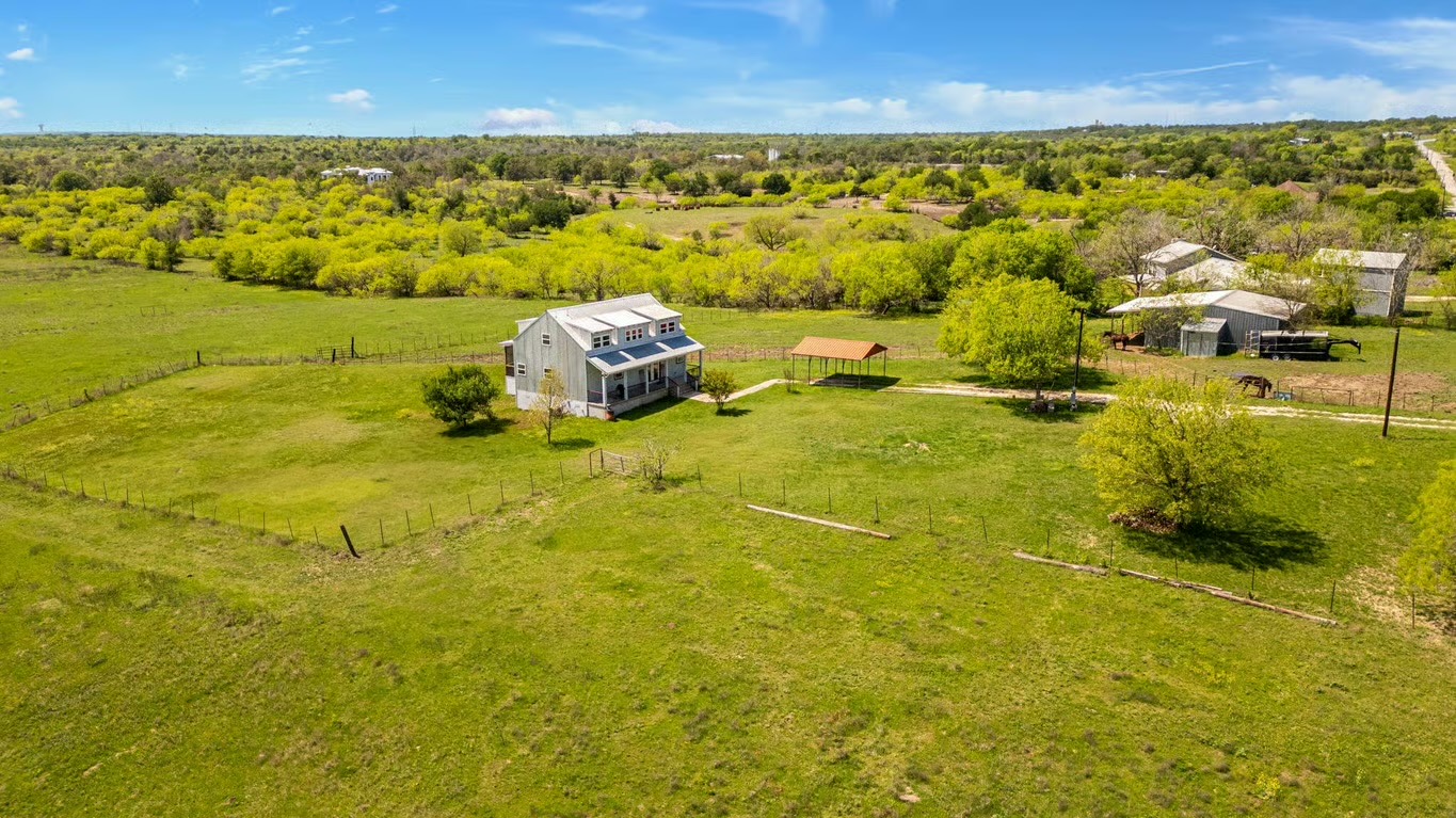 13484 Avis Road Dale, TX 78616 - Photo 37 of 39