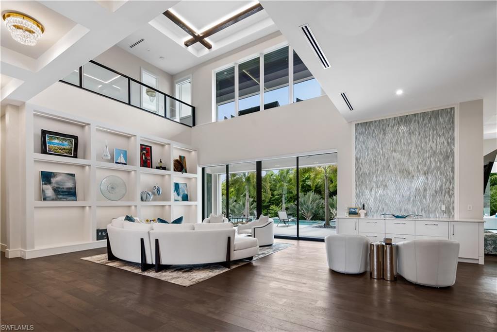 882 Cassena Road Naples, FL 34108 - Photo 18 of 46