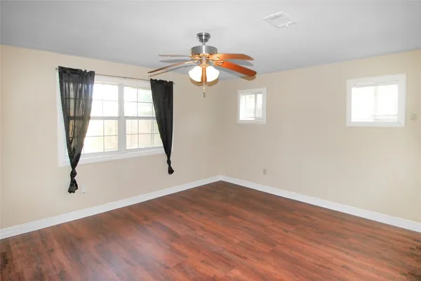 $2,950 | 5738 Willowbend Boulevard, Houston, TX 77096