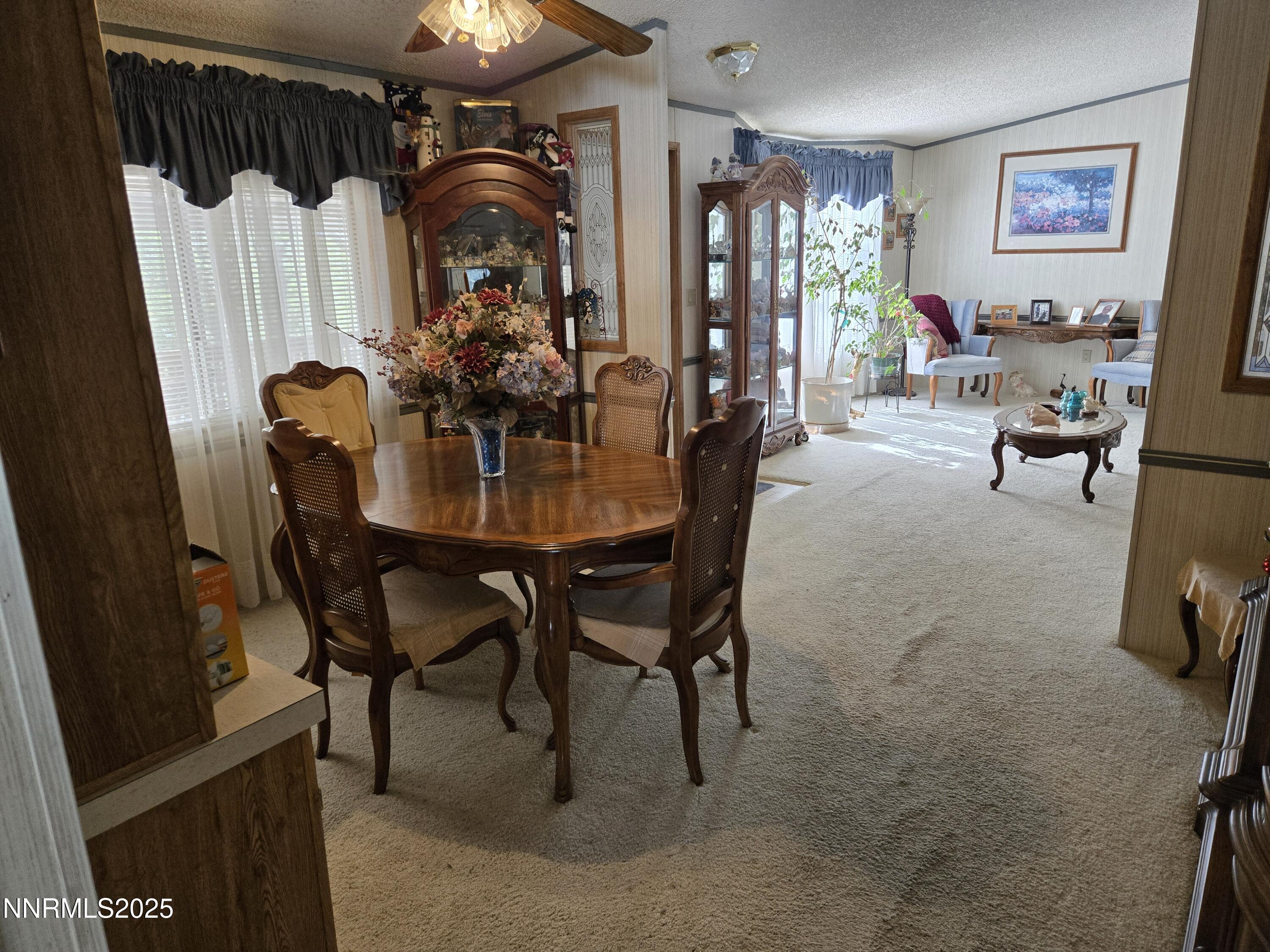 1550 Topaz Ranch Drive Wellington, NV 89444 - Photo 11 of 20 1550 dining