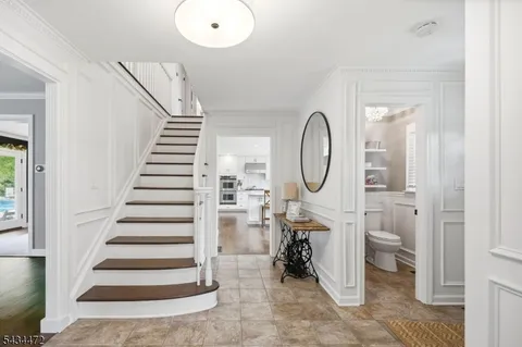 $1,350,000 | 10 Deer Ridge Road, Bernards, NJ 07920