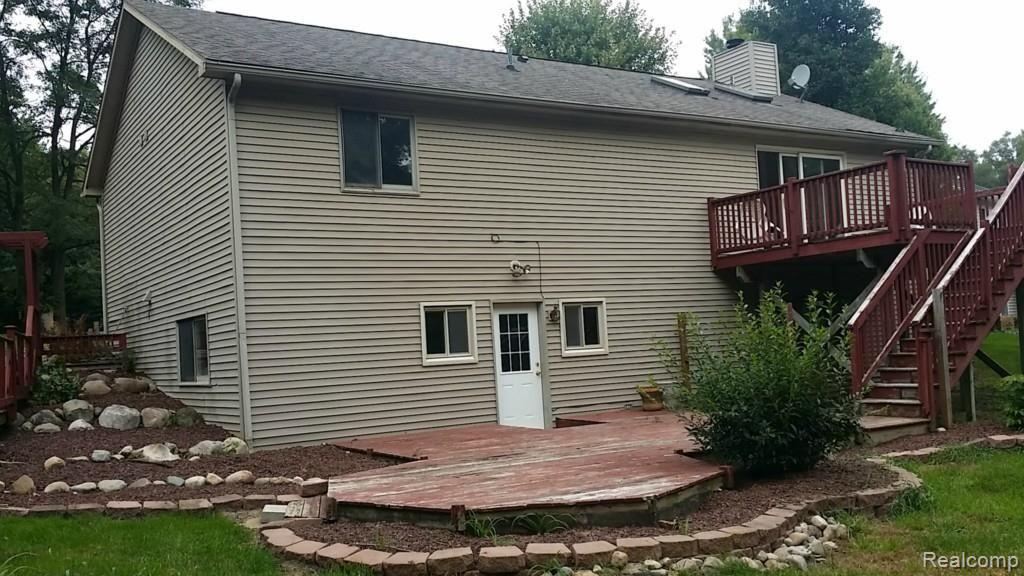 4354 Old Mill Road Pinckney, MI 48169 - Photo 2 of 34 old mill back summ.jpg
