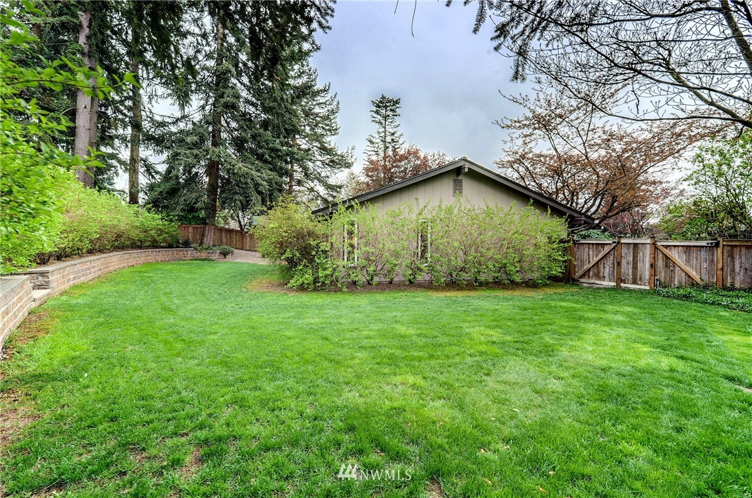 2426 172nd Place Southeast Bothell, WA 98012 - Photo 13 of 15 Gallery Image 13