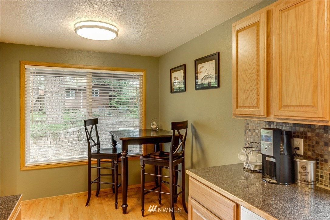 2426 172nd Place Southeast Bothell, WA 98012 - Photo 4 of 15 Gallery Image 4