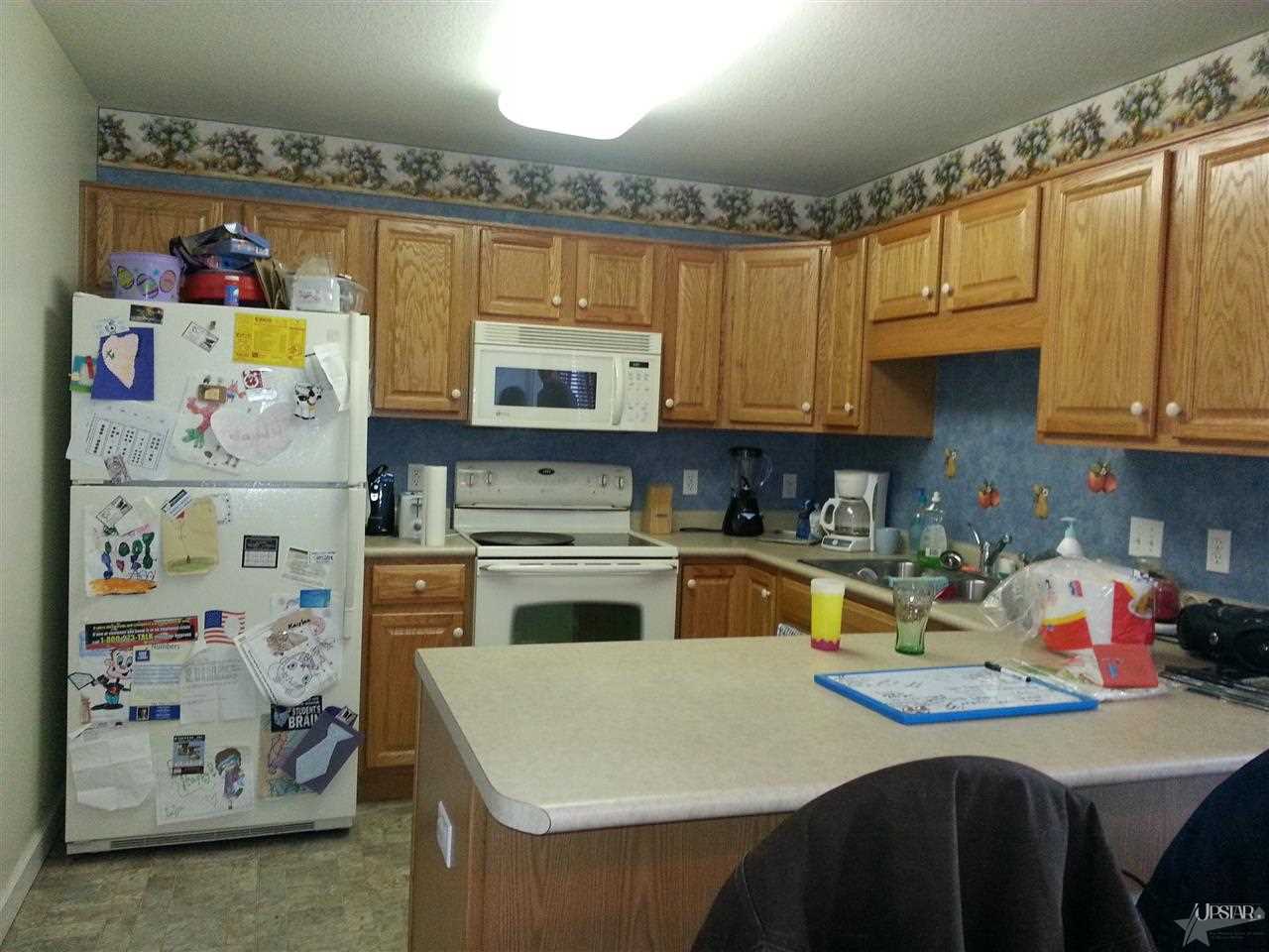 1663 Fairway Drive Decatur, IN 46733 - Photo 3 of 14