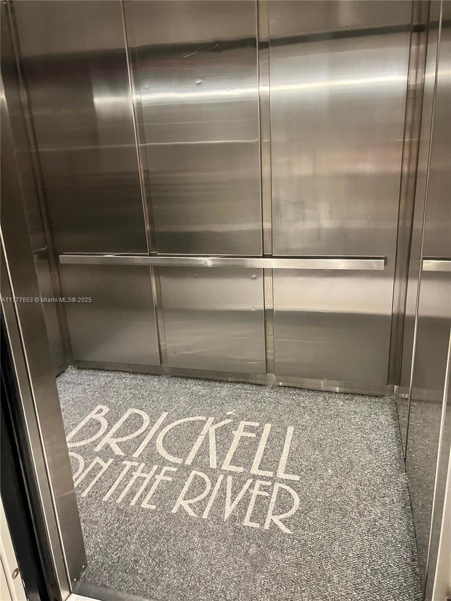 41 Southeast 5th Street, Unit 2206 Miami, FL 33131 - Photo 21 of 57