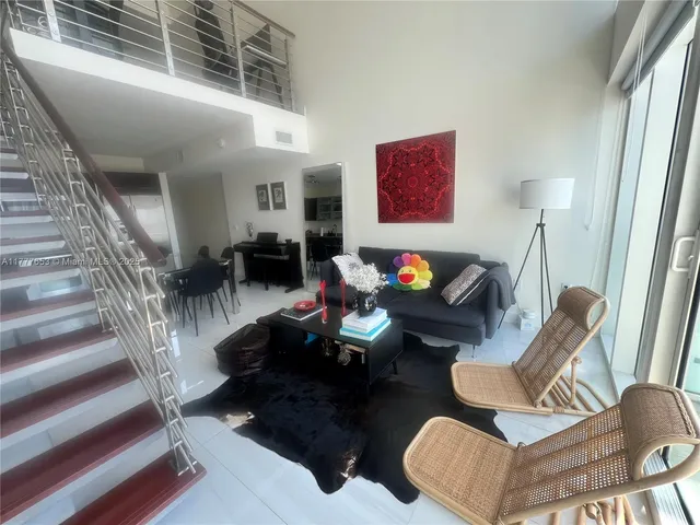 $3,300 | 41 Southeast 5th Street, Unit 2206, Miami, FL 33131