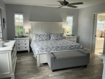 $1,049,000 | 18 Holly Villas, Boynton Beach, FL 33436