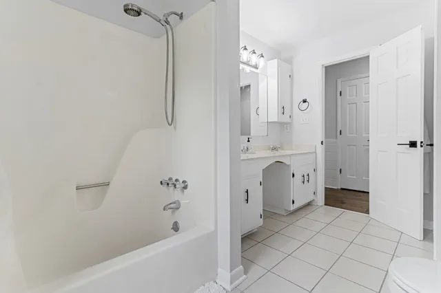 $1,286,000 | 106 Riverbank Court, Moore, SC 29369