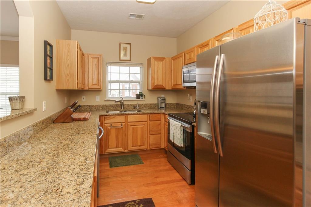 9669 Rialto Trail Carmel, IN 46280 - Photo 8 of 20 Gallery Image 8