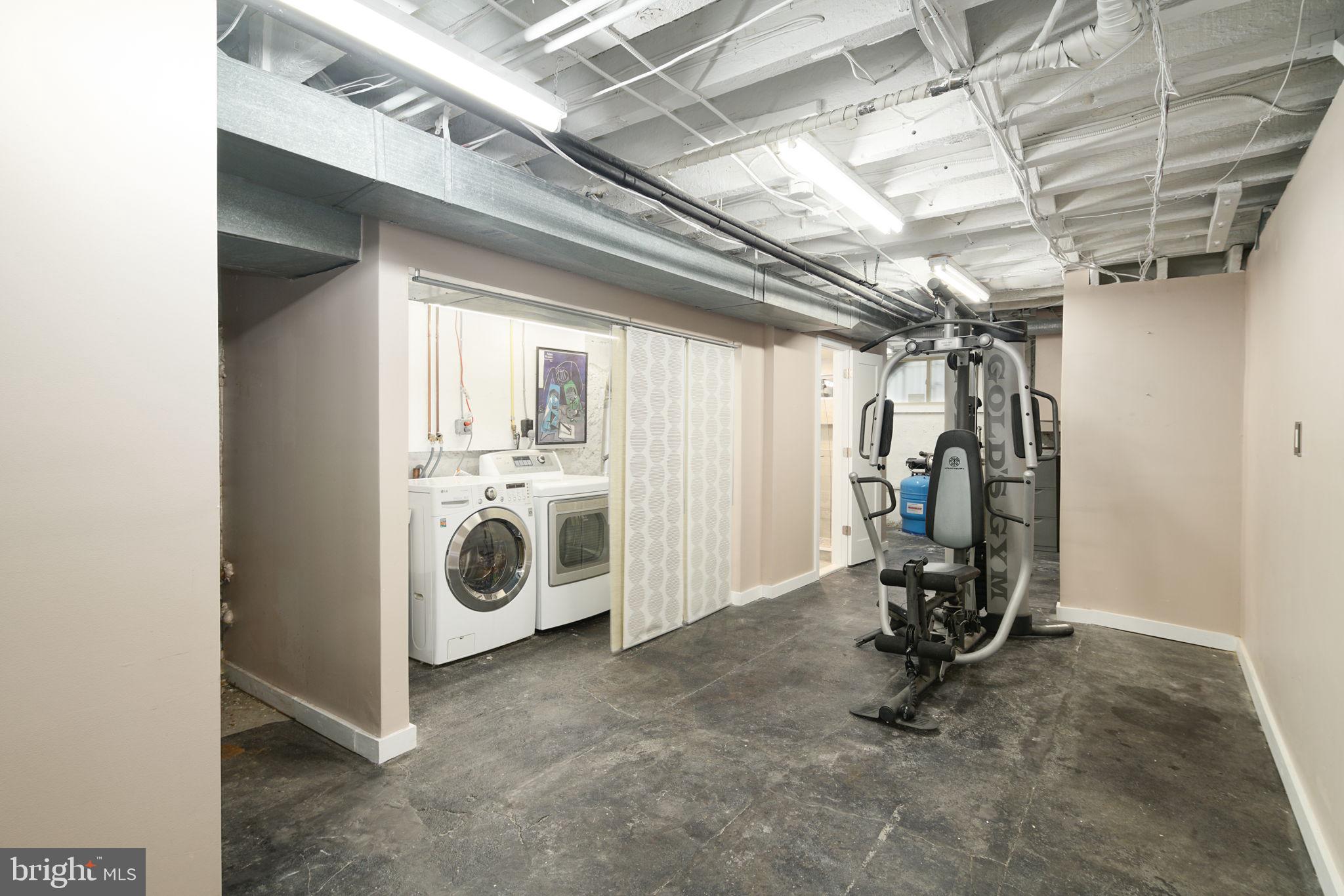 2028 Locust Street Philadelphia, PA 19103 - Photo 28 of 31 a view of a room with gym equipment