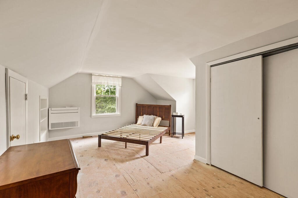 162 Gregory Island Road Hamilton, MA 01982 - Photo 17 of 26 Gallery Image 17