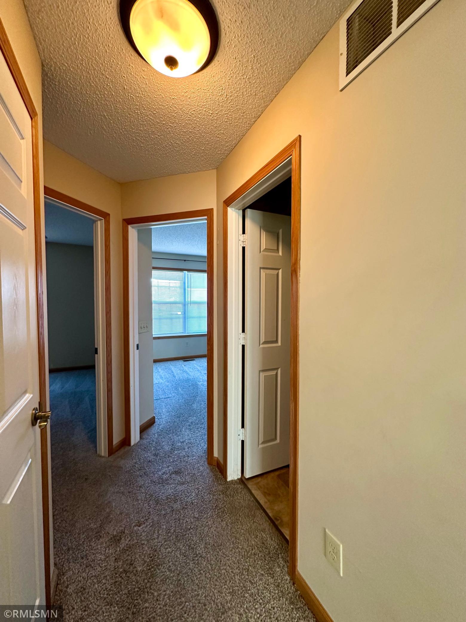1760 Riverside Drive Shakopee, MN 55379 - Photo 13 of 23