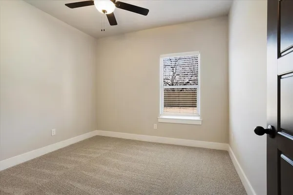 $328,900 | 504 Courtney Drive, Sherman, TX 75092