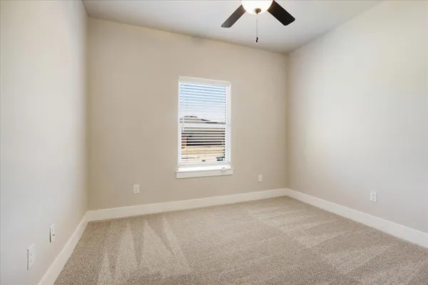 $328,900 | 504 Courtney Drive, Sherman, TX 75092