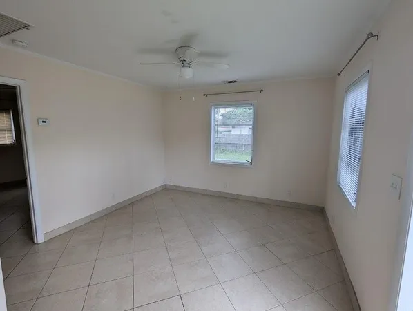 $1,550 | 1021 Selkirk Street, Unit B, West Palm Beach, FL 33405