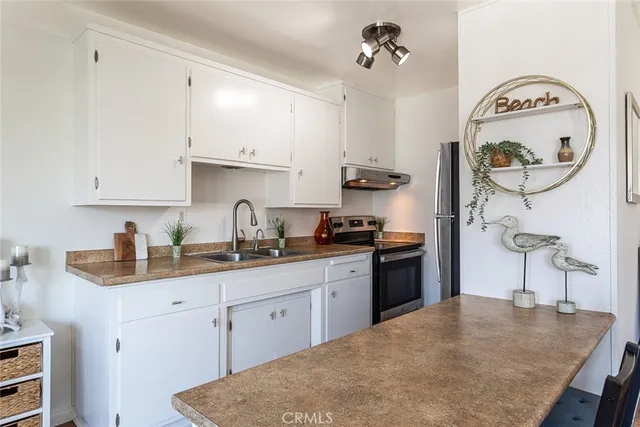 $325,000 | 250 Linden Avenue, Unit 25, Long Beach, CA 90802