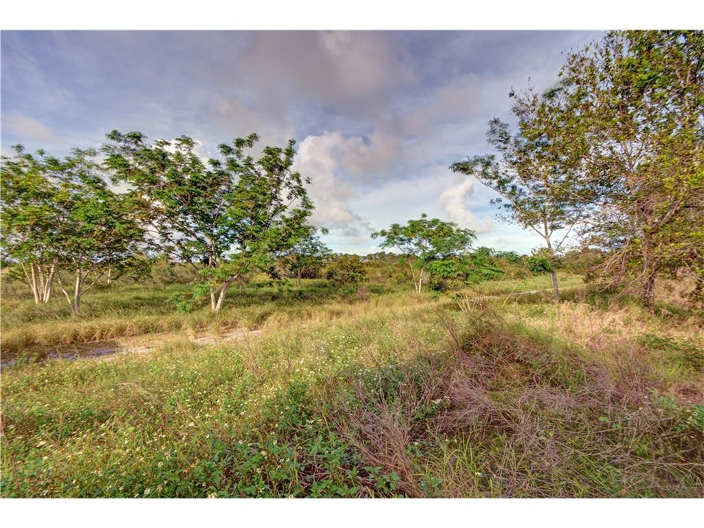 1 69th Street Vero Beach, FL 32967 - Photo 3 of 4