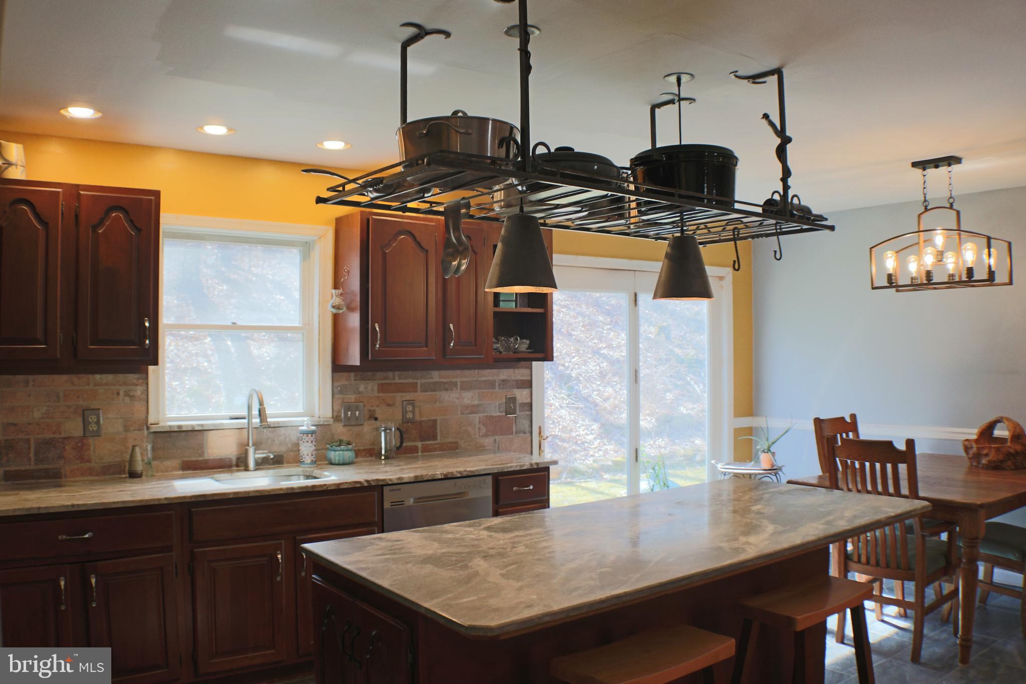 1258 Prizer Road Pottstown, PA 19465 - Photo 17 of 33 Gallery Image 17