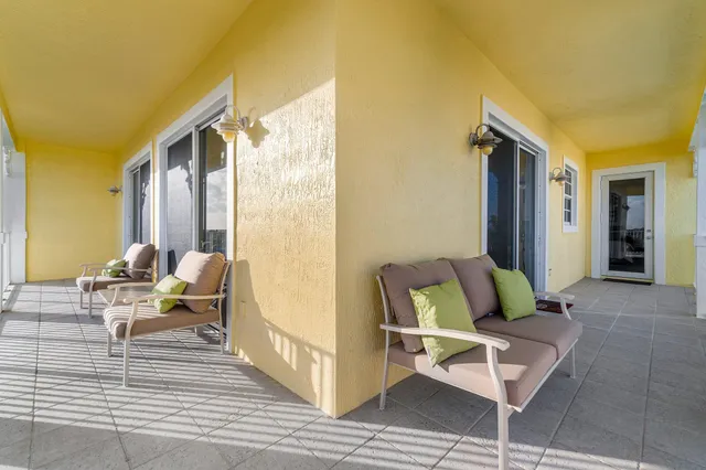 $4,500 | 810 Juno Ocean Walk, Unit 404, Juno Beach, FL 33408