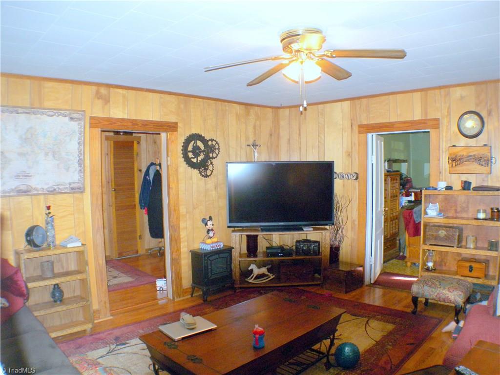 Gallery Image 7