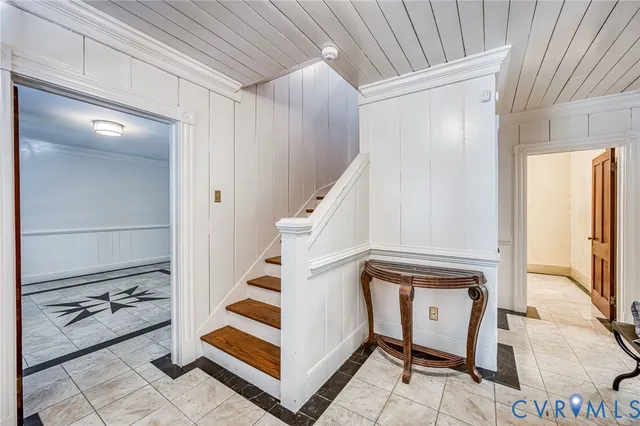 a view of a hallway with entryway